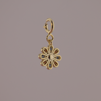 Eight-petal flower